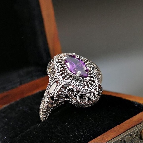 Jewelry - Vintage Antique Silver Amethyst Ring